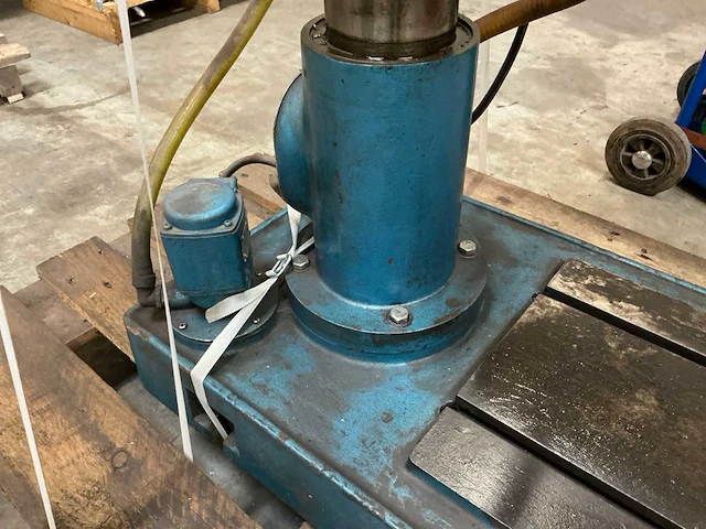 Hbm hdp32 kolomboormachine - afbeelding 8 van  11