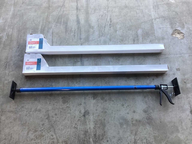 Hbm verstelbare stempel met automatische vergrendeling 115 - 290 cm - afbeelding 1 van  3