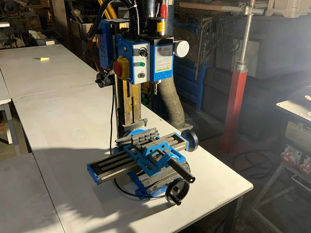 Hbm x-2 tafel boor / freesmachine - afbeelding 3 van  7