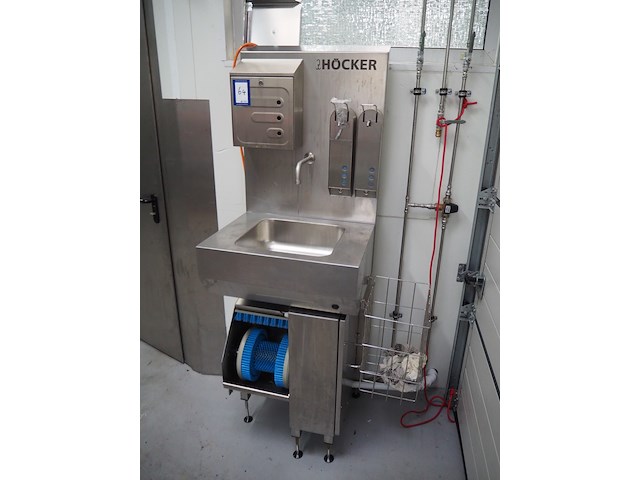 Hӧcker - afbeelding 1 van  9