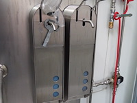 Hӧcker - afbeelding 5 van  9