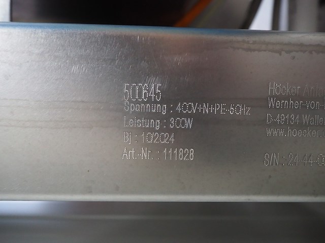 Hӧcker - afbeelding 5 van  14