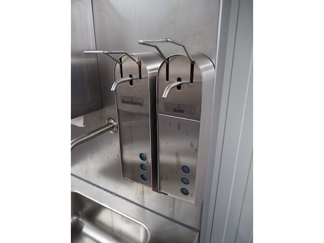 Hӧcker - afbeelding 13 van  14