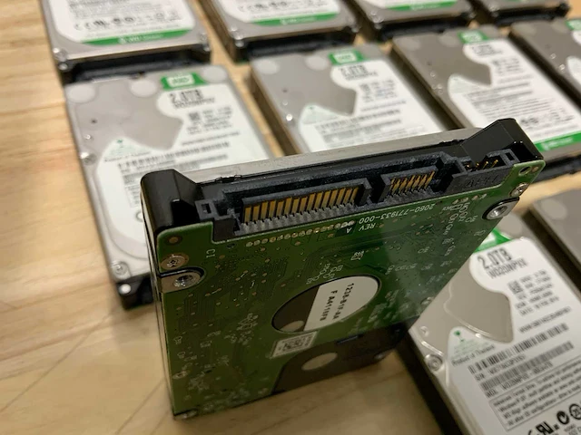 Hdd wd 2,5” sata 2 tb - afbeelding 4 van  5