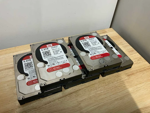 Hdd wd60efrx 3,5” 6 tb red (5x) - afbeelding 1 van  2