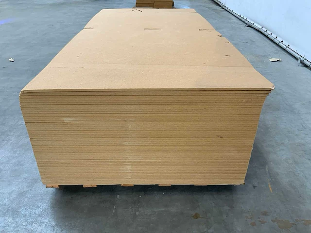 Hdf plaat ca 2500x1200x14mm (50x) - afbeelding 4 van  7
