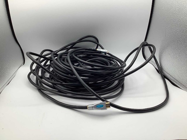 Hdmi 10 meter pc- & netwerkkabel - afbeelding 1 van  3