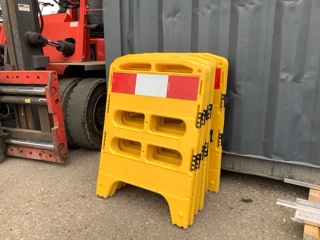 Hdpe bd8442 afzetborden (14x) - afbeelding 1 van  3