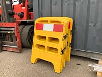Hdpe bd8442 afzetborden (14x) - afbeelding 1 van  3