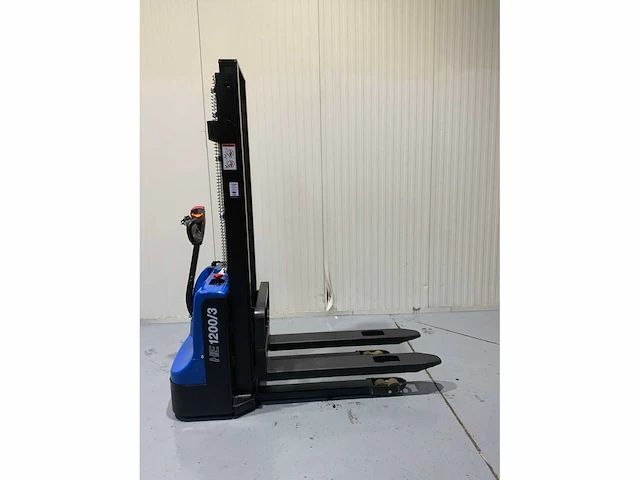 He1200/3 cdd12j stapelaar, duplex, ingebouwde lader, accu 2025, 9 uur - afbeelding 21 van  25