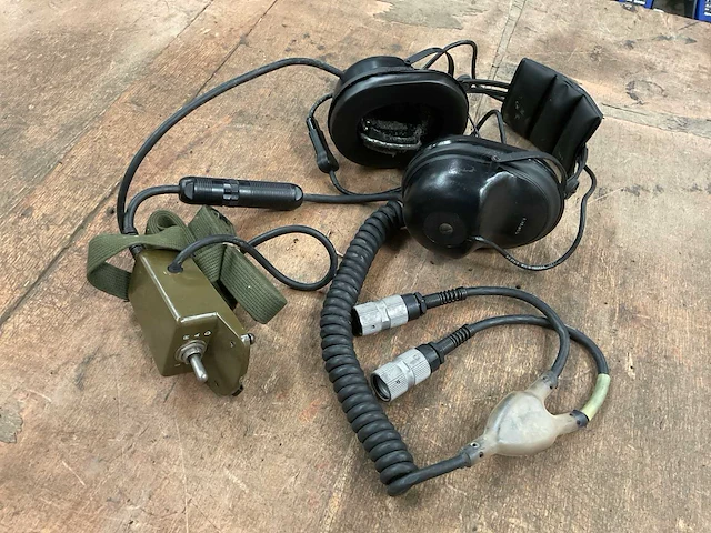 Headset - afbeelding 1 van  3