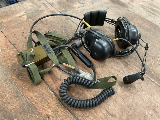 Headset - afbeelding 1 van  3