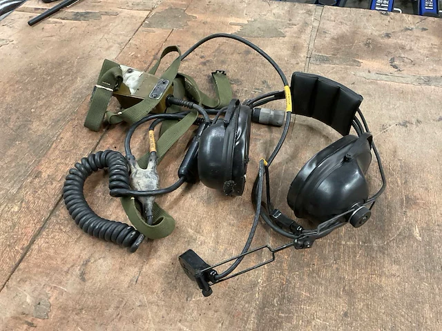 Headset - afbeelding 2 van  3