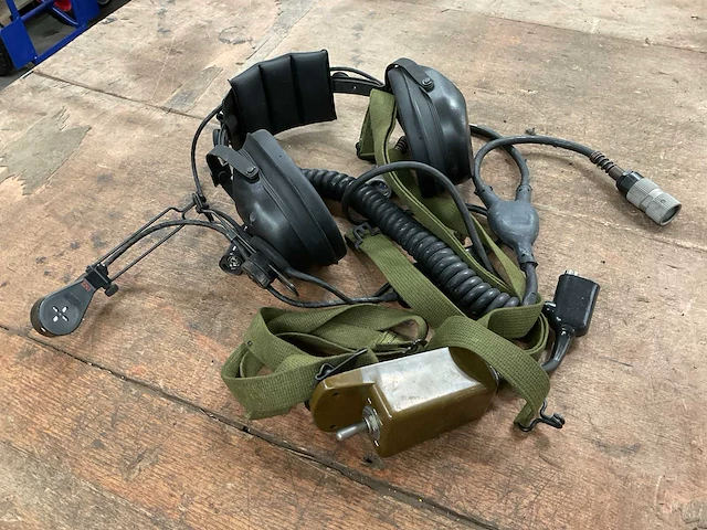 Headset - afbeelding 1 van  3