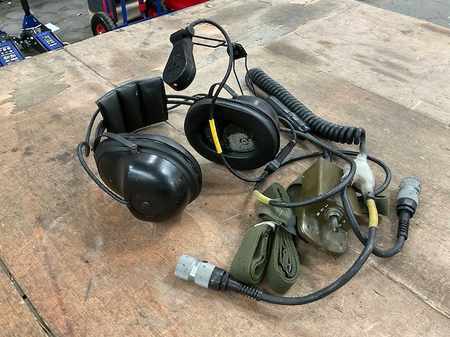Headset - afbeelding 1 van  3