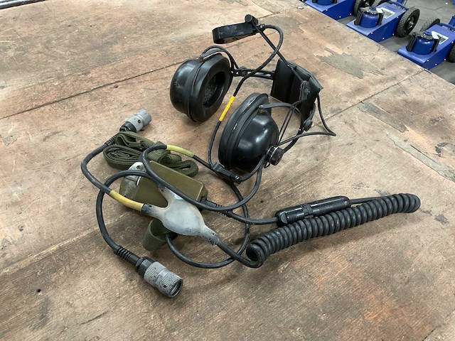 Headset - afbeelding 2 van  3