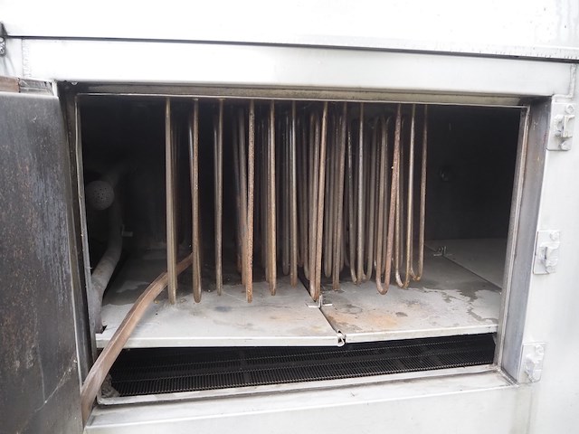 Heat and control - afbeelding 16 van  18