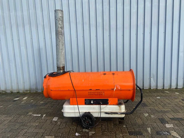 Heater - indirecte warmeluchtblazer diesel - bouwdroger - afbeelding 1 van  5