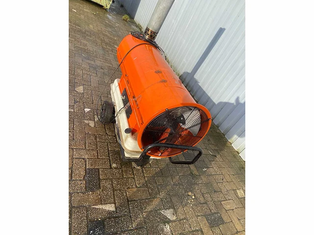 Heater - indirecte warmeluchtblazer diesel - bouwdroger - afbeelding 2 van  5