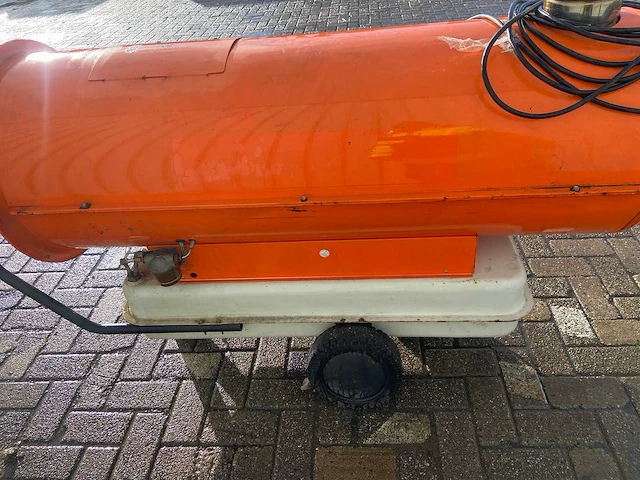 Heater - indirecte warmeluchtblazer diesel - bouwdroger - afbeelding 4 van  5