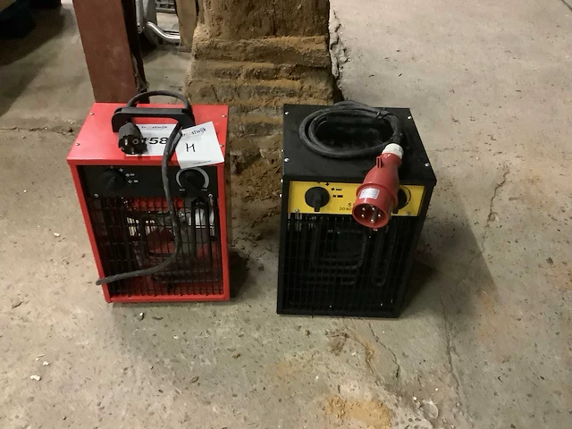Heater (2x) - afbeelding 1 van  3