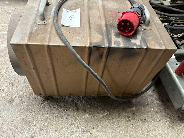 Heater 380v - afbeelding 1 van  4