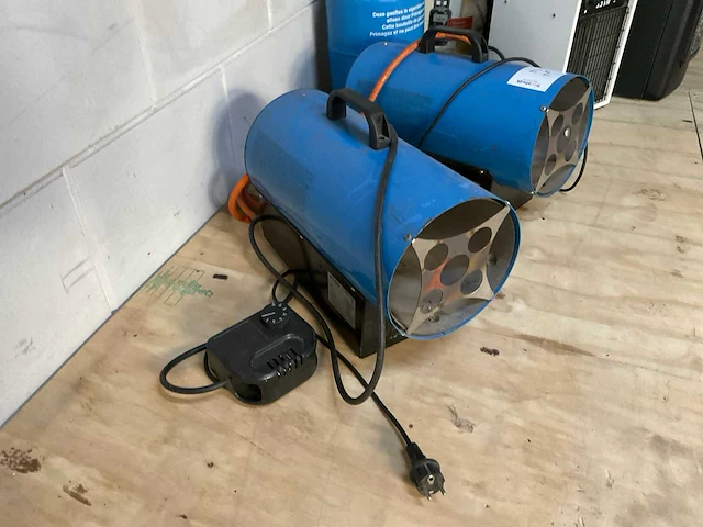 Heaters & haarden (5x) - afbeelding 2 van  8