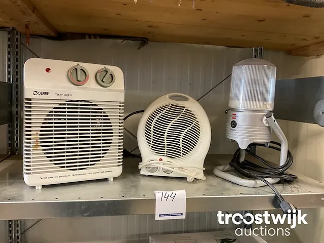 Heaters + lamp - afbeelding 1 van  5
