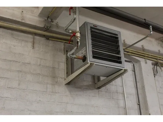 Heater/warmtekachel wolf lh 25-3 cu/al met thermostaat en wandbeugels - afbeelding 1 van  3