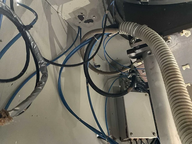 Hebö halfautomatische opkomende afkortzaag - afbeelding 6 van  15