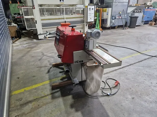 Hebrock - ebm - kdp 112 slk - kantaanlijmmachine - afbeelding 11 van  16