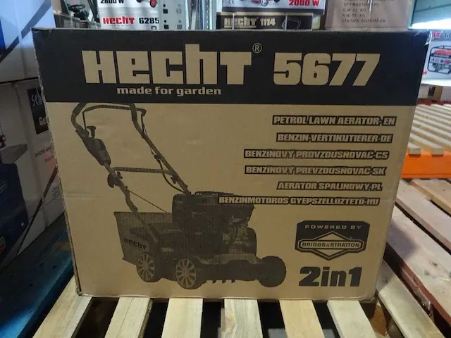 Hecht - - 5677 - verticuteermachine benzine - afbeelding 1 van  1