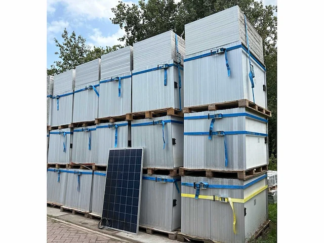 Heckert solar - nemo 60 p265 19 - gebruikt zonnepaneel (500x) - afbeelding 1 van  6