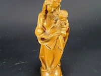 Heel gedetailleerd in hout gesneden madonna met kind - afbeelding 2 van  5