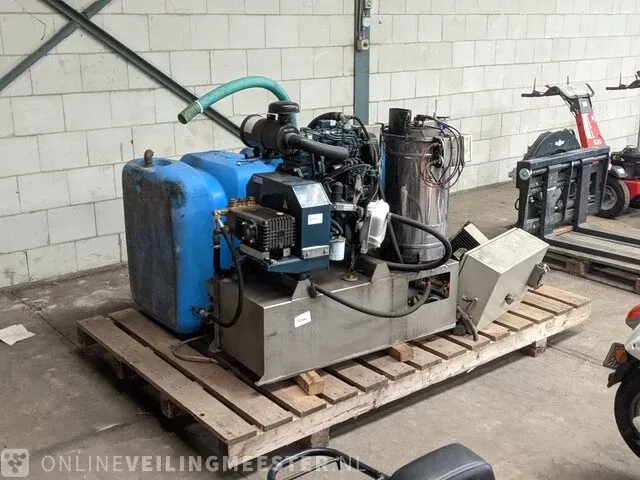 Heetwater hogedrukreiniger unit portotecnica waterkracht - hot aqua blaster, kokend heet water - afbeelding 1 van  14