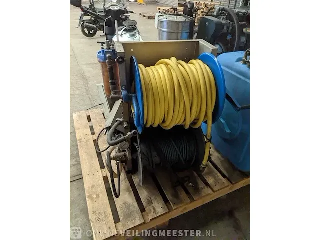 Heetwater hogedrukreiniger unit portotecnica waterkracht - hot aqua blaster, kokend heet water - afbeelding 11 van  14