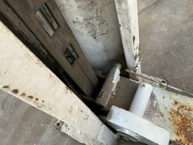 Hefbrug koni alh - afbeelding 14 van  37
