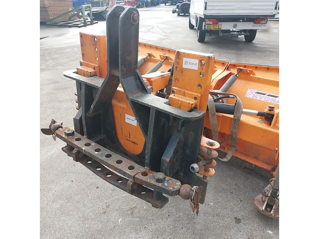 Hefgedragen sneeuwschuif, hydrac, lb ii 300 - afbeelding 17 van  30