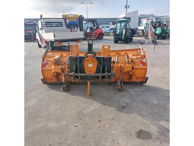 Hefgedragen sneeuwschuif, hydrac, lb ii 300 - afbeelding 27 van  30