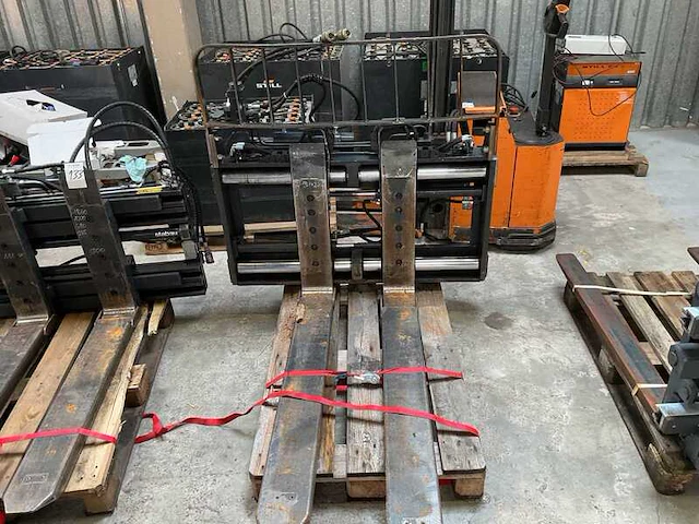 Heftruck accessoires, stabau, fem 3 s11-zv 45/tg, 2009 - afbeelding 1 van  5