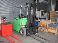 Heftruck cesab type c4e 300v. maximale draaglast 3000 kg. - afbeelding 2 van  9