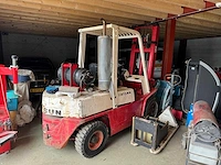 Heftruck datsun 3000kg lpg/benzine - afbeelding 1 van  8