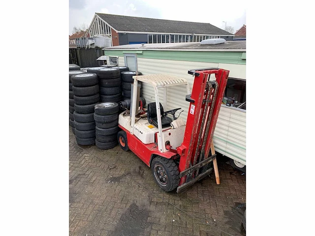 Heftruck datsun 3000kg lpg/benzine - afbeelding 7 van  8