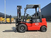 Heftruck ep efl252x elektrisch 2500kg 4.5m 2024 nieuw