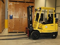 Heftruck hyster 1.75 lpg. bouwjaar 1999. afgelezen draaiuren 770.7. maximale hefhoogte 4.80 meter. met side...