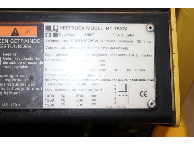 Heftruck hyster 1.75 lpg. bouwjaar 1999. afgelezen draaiuren 770.7. maximale hefhoogte 4.80 meter. met side... - afbeelding 4 van  10
