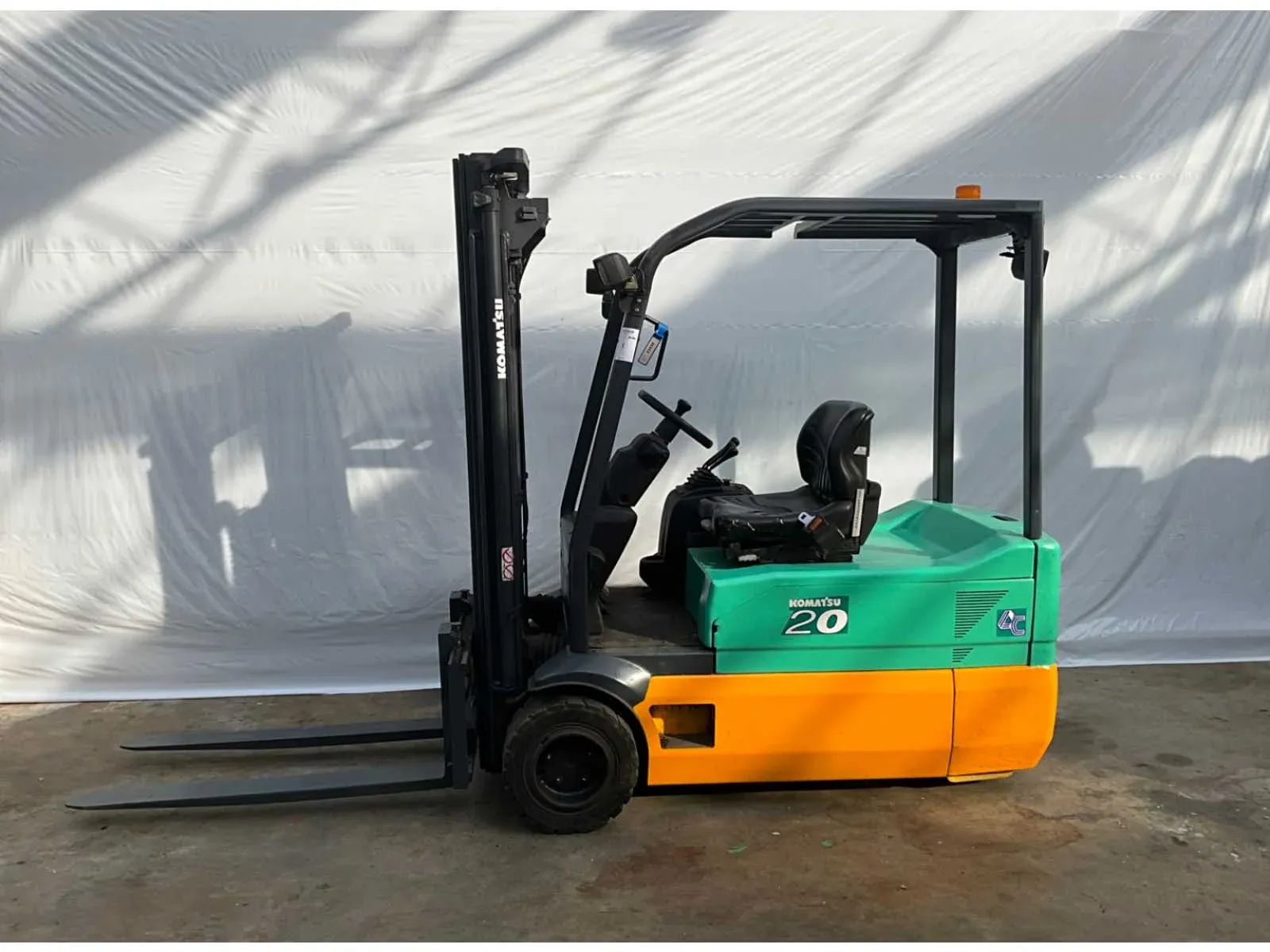 Heftruck, intern transport, machines en partij handel