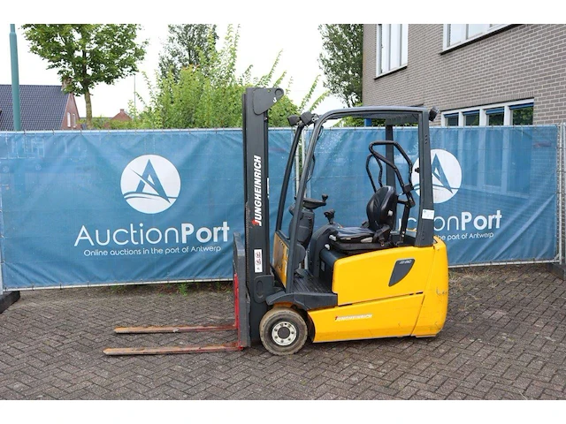 Heftruck jungheinrich efg 216k elektrisch 1600kg - afbeelding 1 van  1