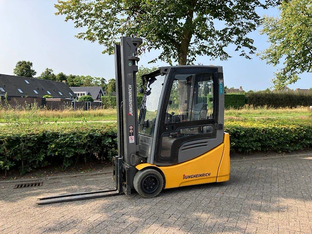 Heftruck jungheinrich efg 218k elektrisch 1800kg - afbeelding 1 van  1