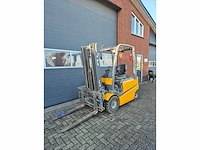 Heftruck jungheinrich efg 425k diesel 2500kg - afbeelding 1 van  1